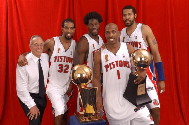 球员受伤或 球员受伤或