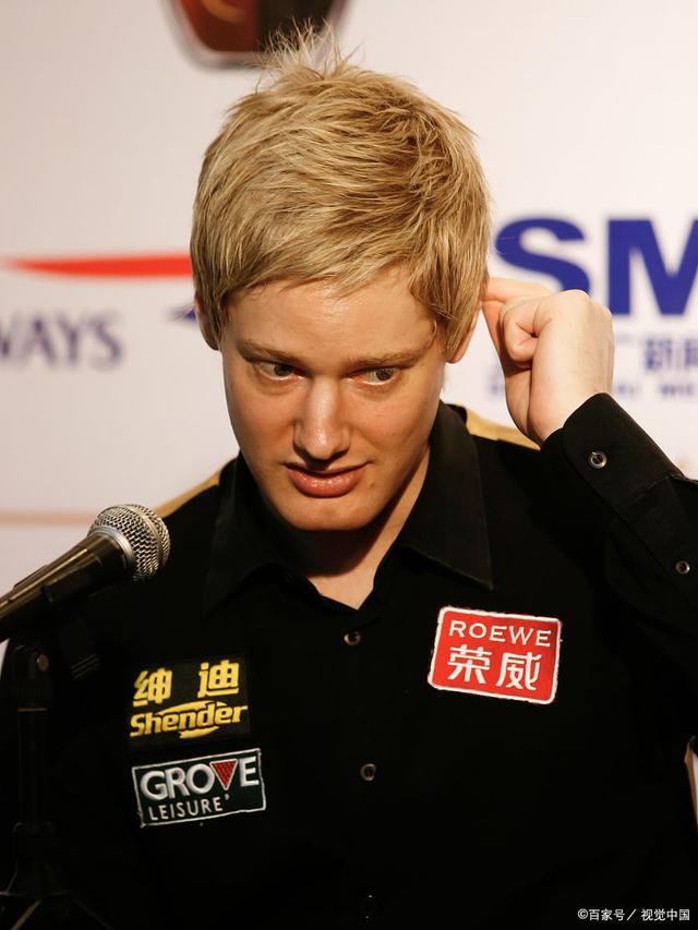 受采访时这 受采访时这