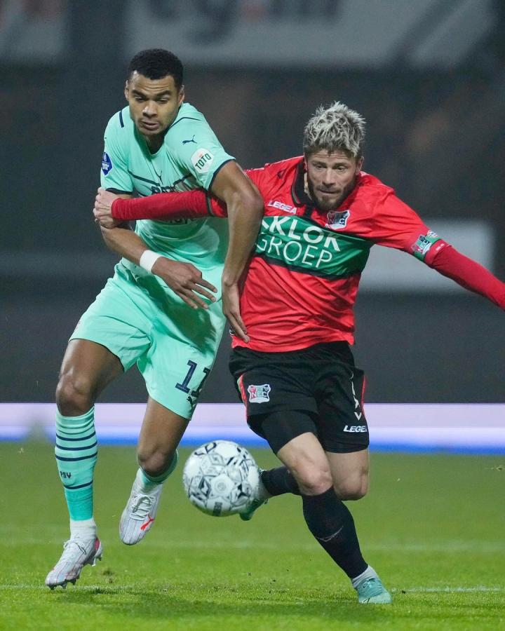 一些球迷批 一些球迷批