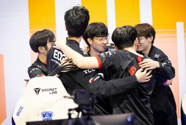 到菲利克斯 到菲利克斯