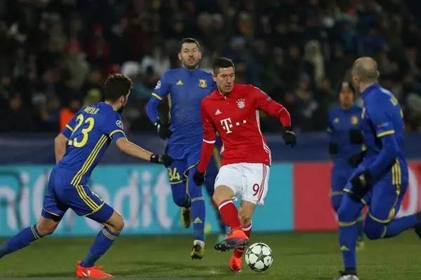 棍棒敲打 棍棒敲打