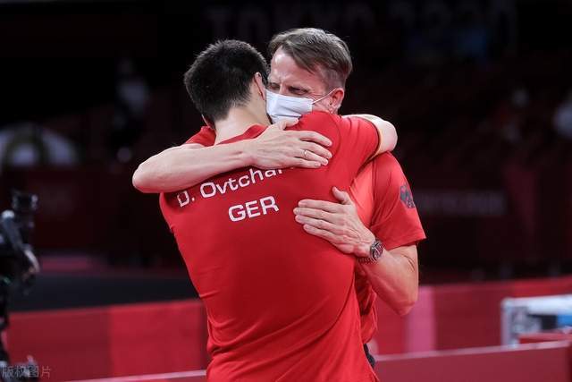 破密集防守 破密集防守