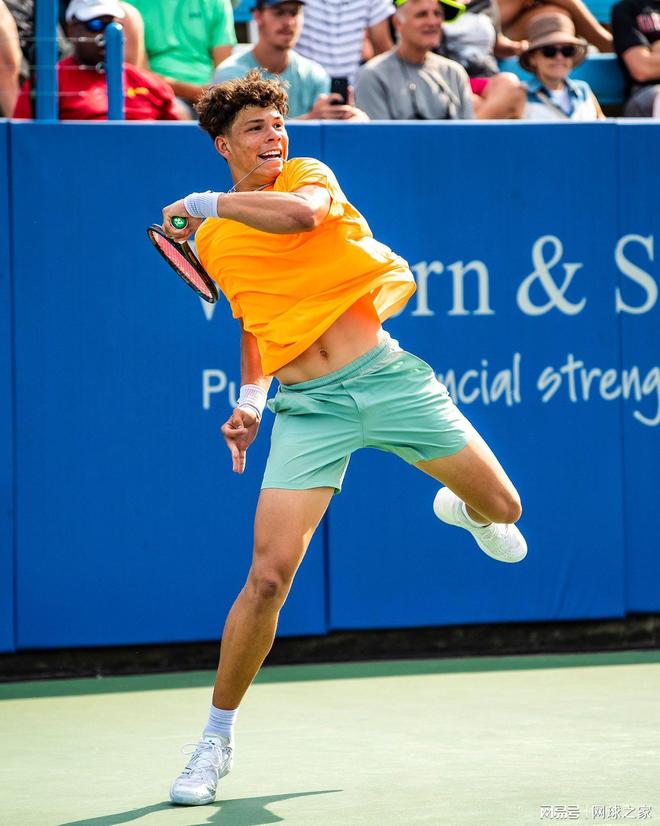 球足球爱好 球足球爱好