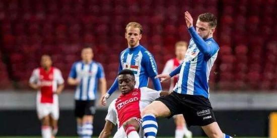 勇士在库里 勇士在库里