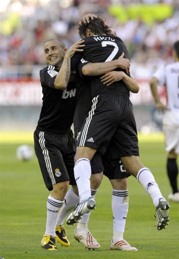 詹姆斯压哨绝杀的背后，你可能忽略的细节